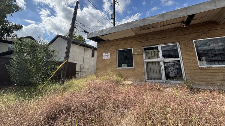 Houston considers rule to keep new gas stations away from homes and apartments — KHOU 11 (Houston), McAllen Government news