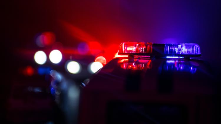 2 people injured after crash early Monday on east State Highway 71 eastbound in Del Valle — KCEN (Central Texas)